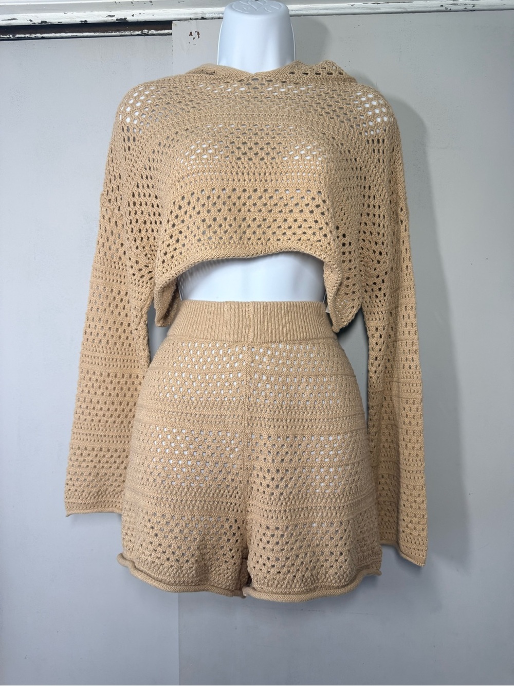 Beige Knit High-Waist Women’s Shorts